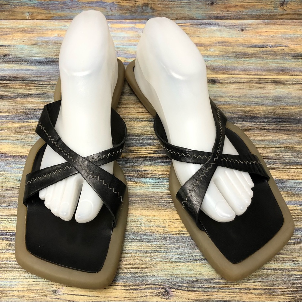 BCBGMaxazria Womens Sandals Black Size 10B